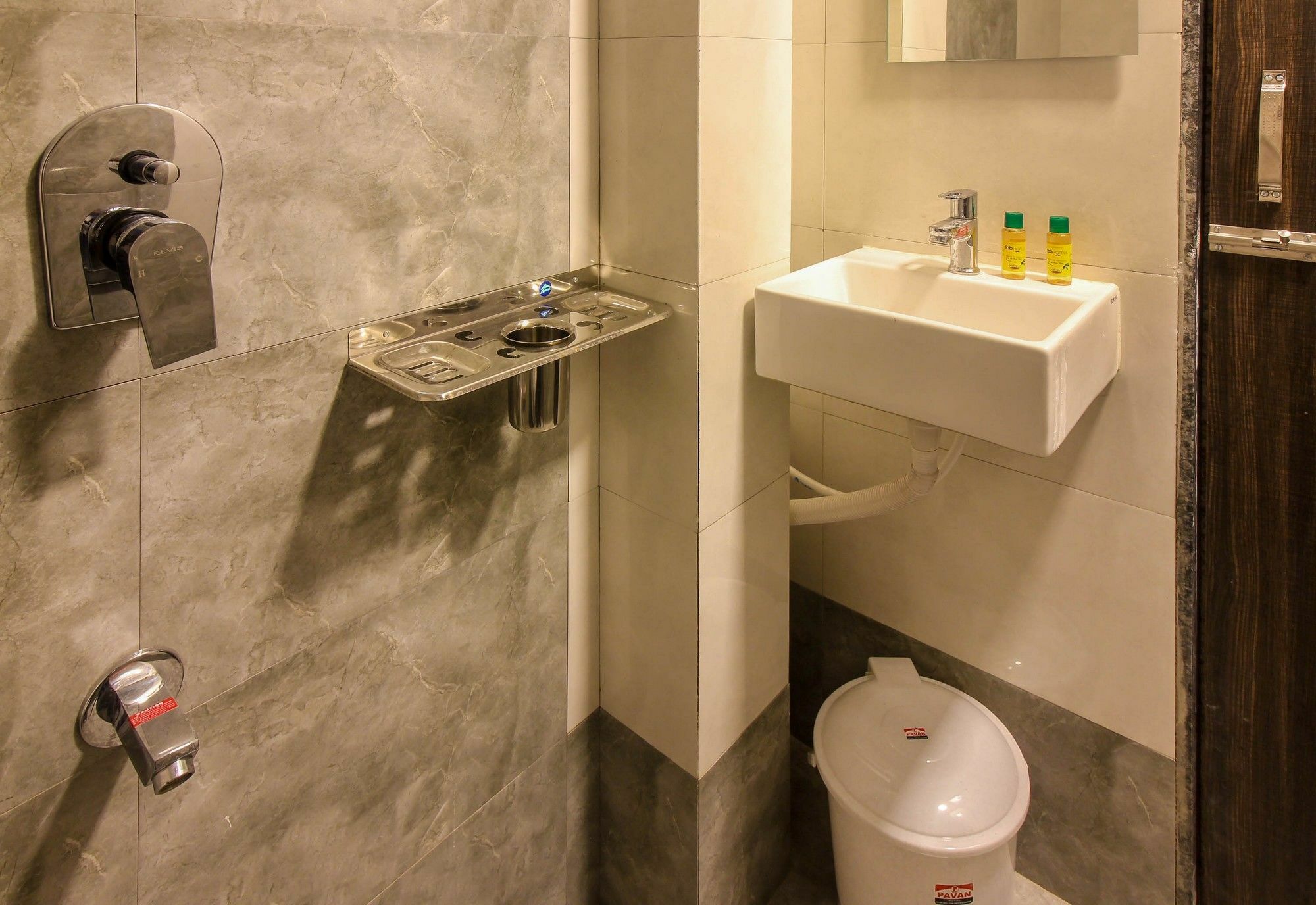 Hotel Elite 59 Mumbai  Buitenkant foto